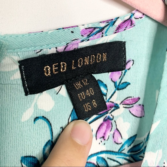 ASOS QED London Tea Dress in Mint Floral Print - Picture 7 of 7
